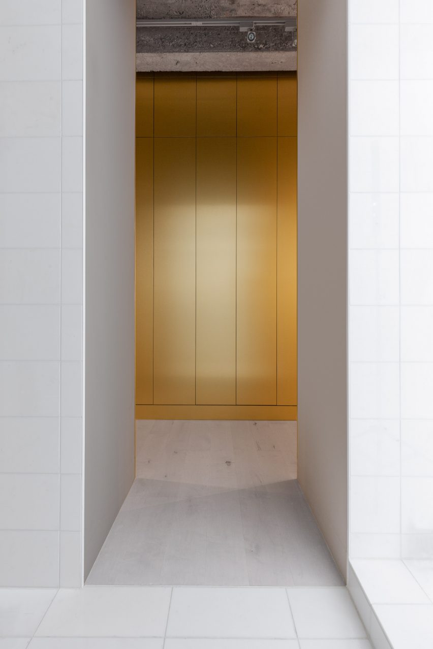 IN 3 by Jean Verville