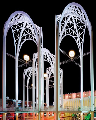 Jade Doskow's ten-year photography project documents the "Lost Utopias" of past World's Fairs