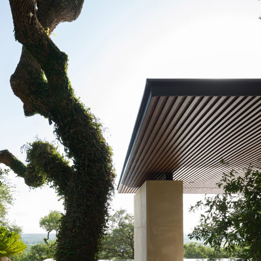 La Grange Pavilion by Murray Legge Architecture