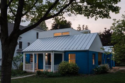 Lincoln Street Residence by EL Studio