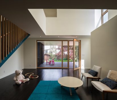 Lincoln Street Residence by EL Studio