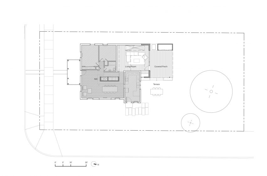 Lincoln Street Residence by EL Studio