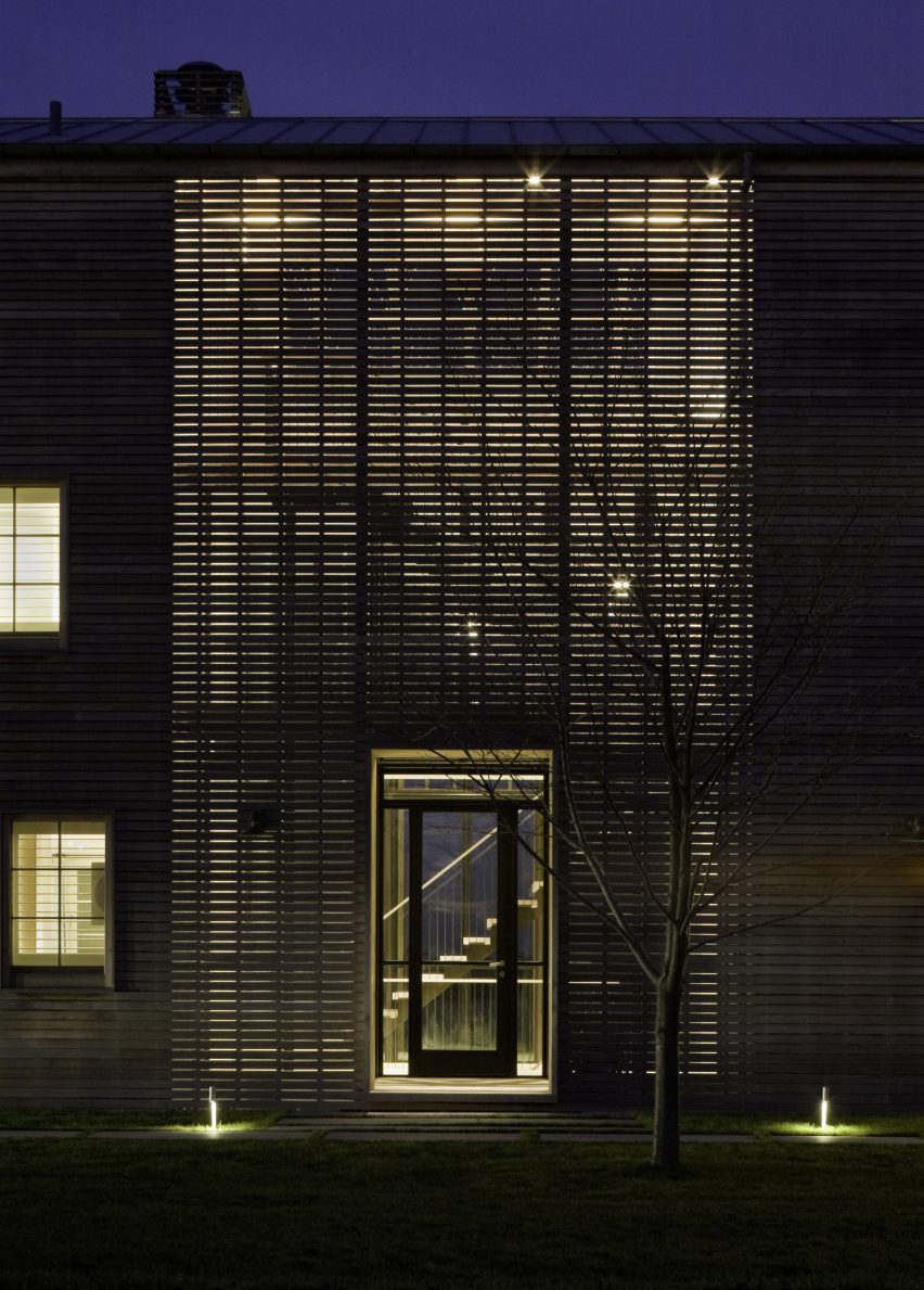 Louver House by Leroy Street Studio