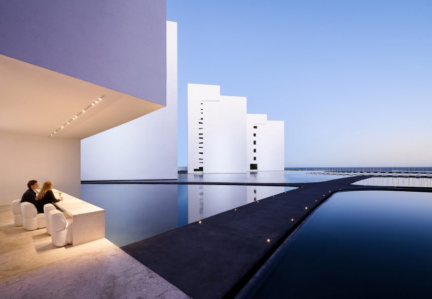 Mar Adentro by Miguel Angel Aragonés