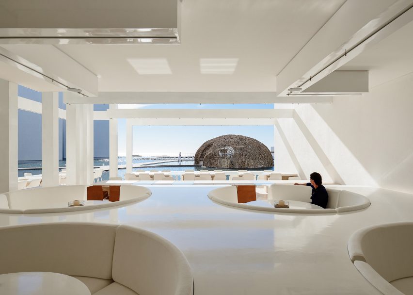 Mar Adentro by Miguel Angel Aragonés
