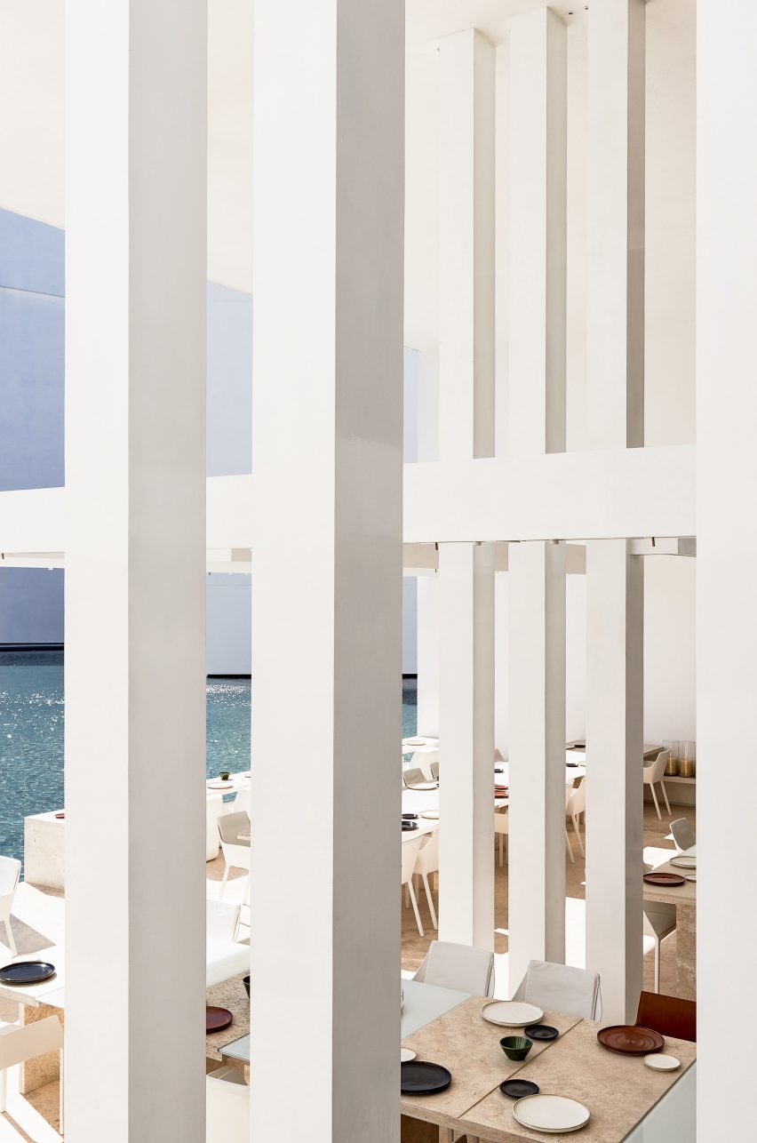 Mar Adentro by Miguel Angel Aragonés
