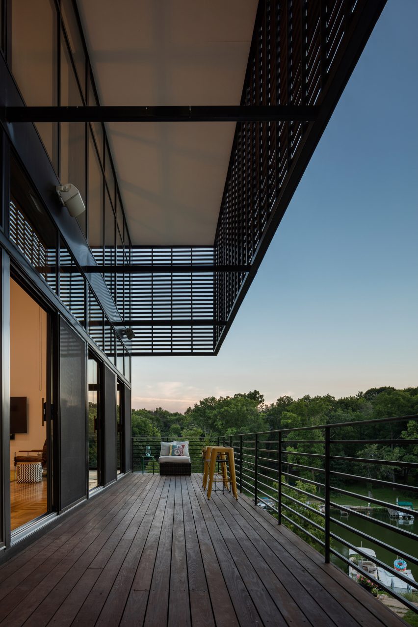 Modern Lodge by Kem Studio