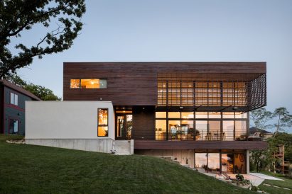 Modern Lodge by Kem Studio