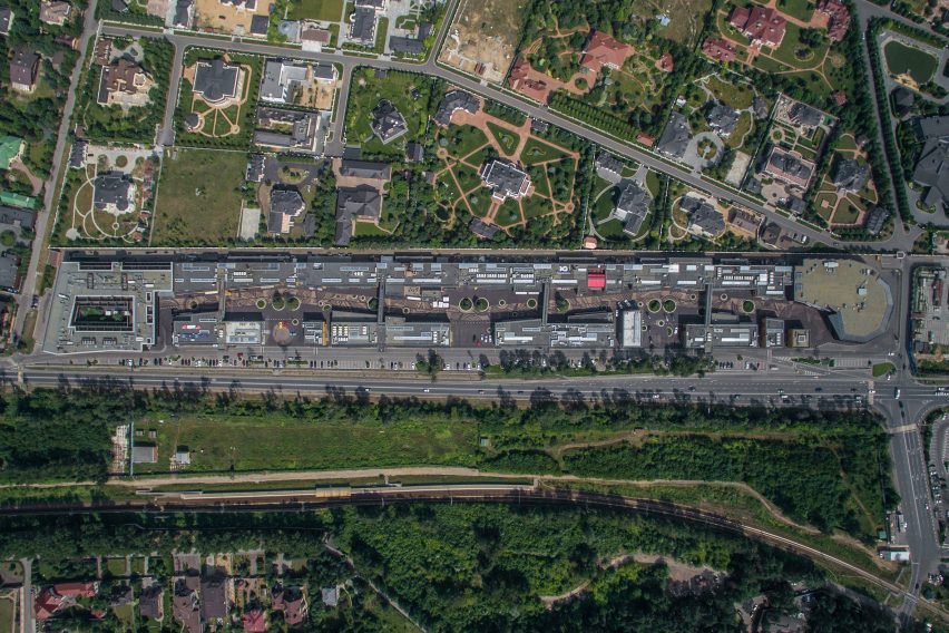 Spying on Moscow: A Winged Guide to Architecture