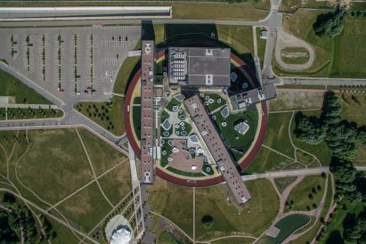 Spying on Moscow: A Winged Guide to Architecture