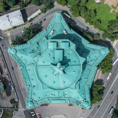 Spying on Moscow: A Winged Guide to Architecture