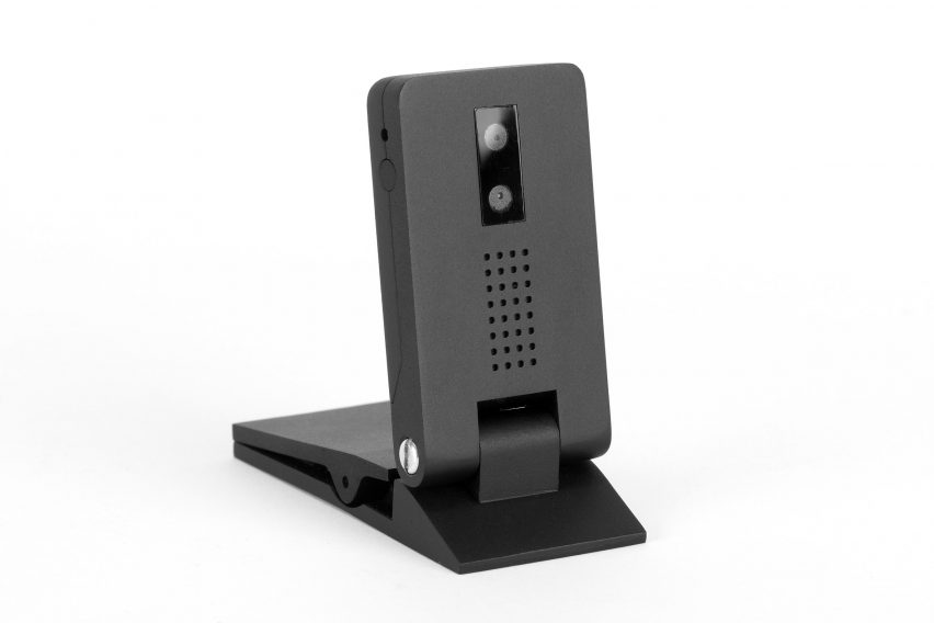 RCA graduate designs camera-style device to help musicians improve their posture and technique