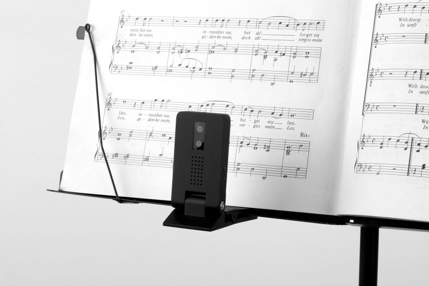 RCA graduate designs camera-style device to help musicians improve their posture and technique