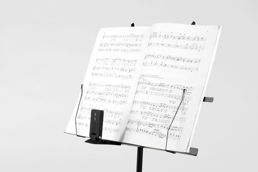 RCA graduate designs camera-style device to help musicians improve their posture and technique