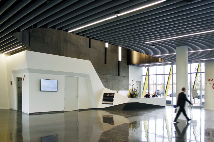 NEIU El Centro by JGMA