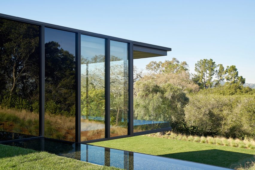 Oz Residence by Stanley Saitowitz