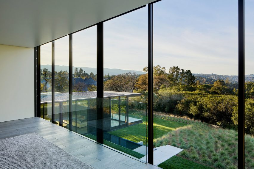 Oz Residence by Stanley Saitowitz
