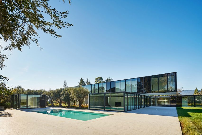 Oz Residence by Stanley Saitowitz