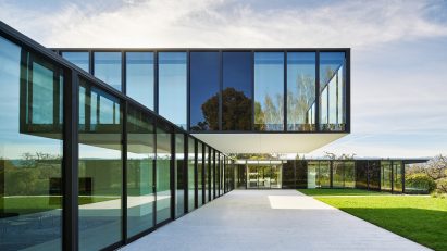 Oz Residence by Stanley Saitowitz
