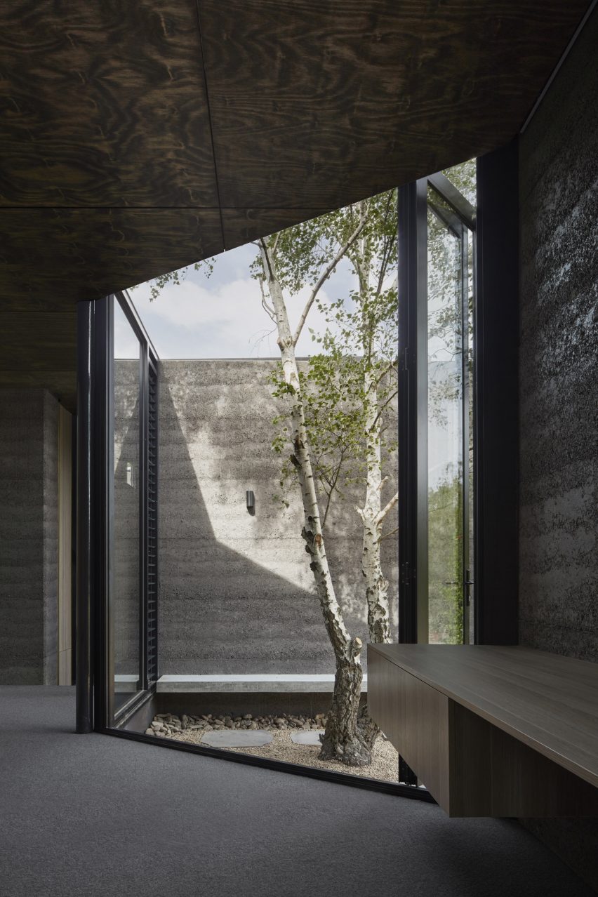 Branch Studio Architects extend house in Melbourne