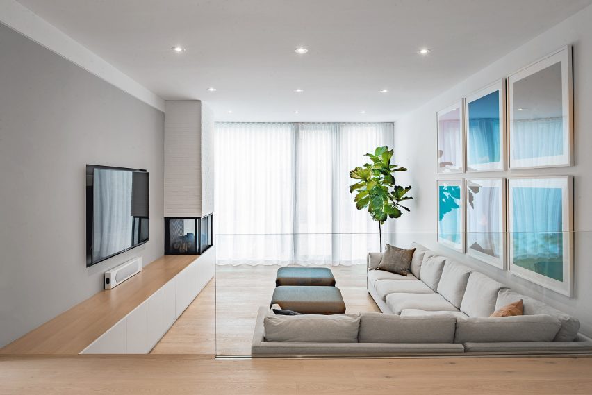 Richview Residence by Studio AC