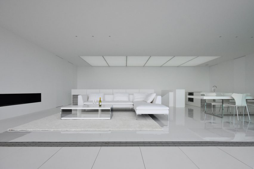 Seaside House in Kanagawa by Shinichi Ogawa & Associates