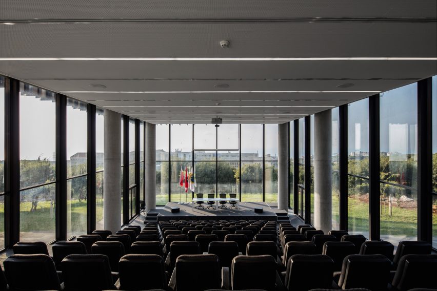 The Sheikh Nahyan Centre for Arabic Studies & Intercultural Dialogue (CASID), designed by local firm Fouad Samara Architects