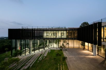 The Sheikh Nahyan Centre for Arabic Studies & Intercultural Dialogue (CASID), designed by local firm Fouad Samara Architects