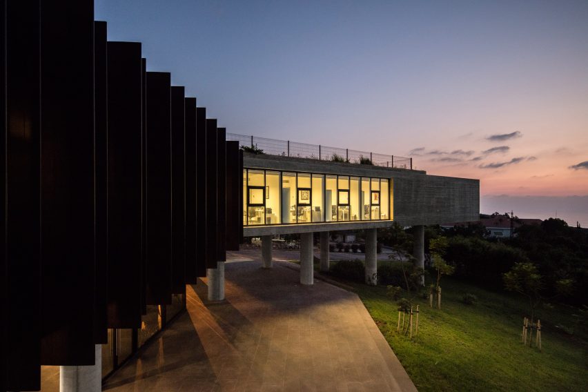 The Sheikh Nahyan Centre for Arabic Studies & Intercultural Dialogue (CASID), designed by local firm Fouad Samara Architects