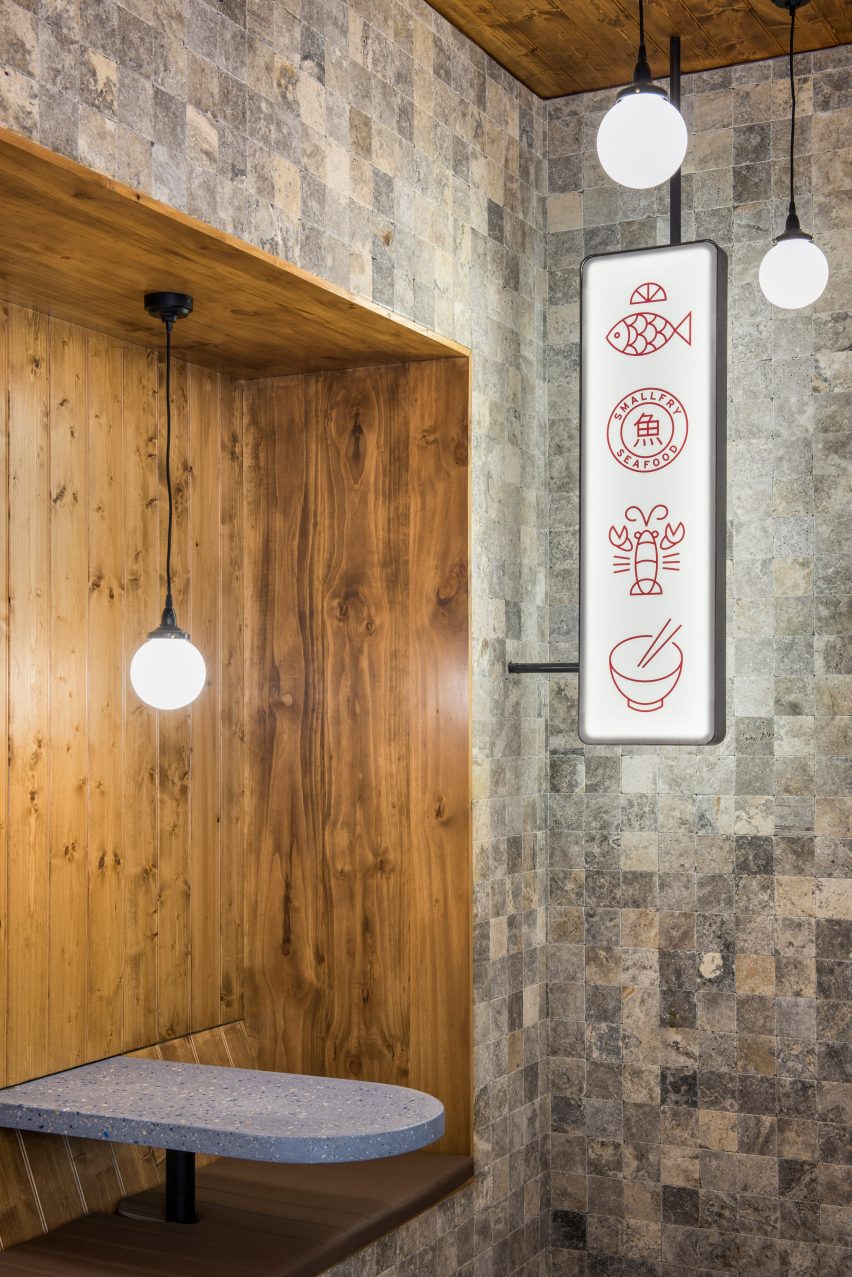Smallfry Seafood restaurant by Sans-Arc Studio