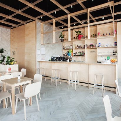 Architect Sanja Premrn designs SPIN bar in Slovenia