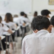 Latest GCSE results show “alarming” drop in students taking art and design