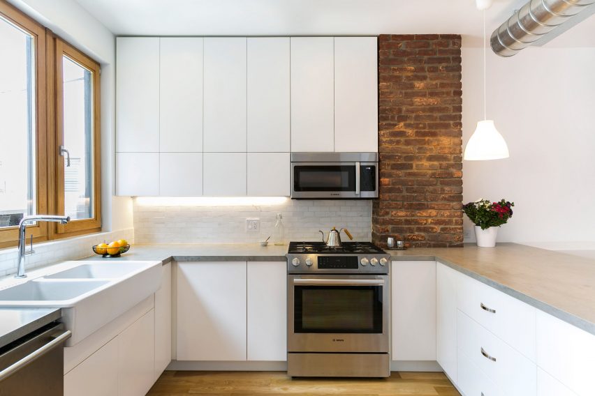 Sunset Park Row House by Bostudio