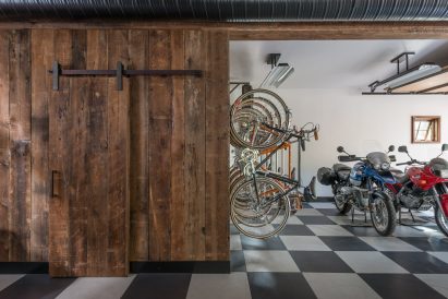 The Barn by Carney Logan Architects