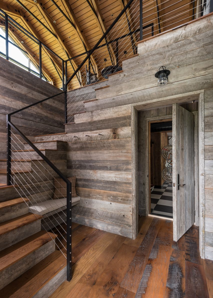 The Barn by Carney Logan Architects
