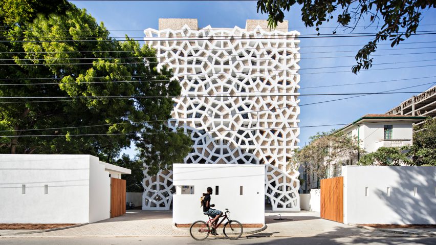 White latticed screens encase apartment block in Kenya by Urko Sanchez Architects