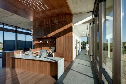 Westlake Dermatology by Matt Fajkus Architecture