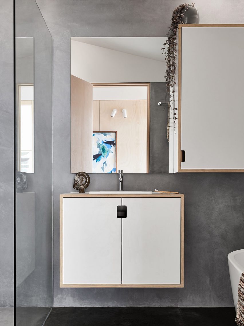 Clare Cousins Architects create first carbon positive home in Victoria, Australia