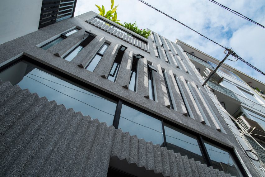 that used in 19th century miners' lamps.