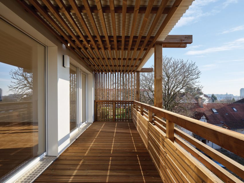 26 Social Housing by Odile and Guzy Architectes