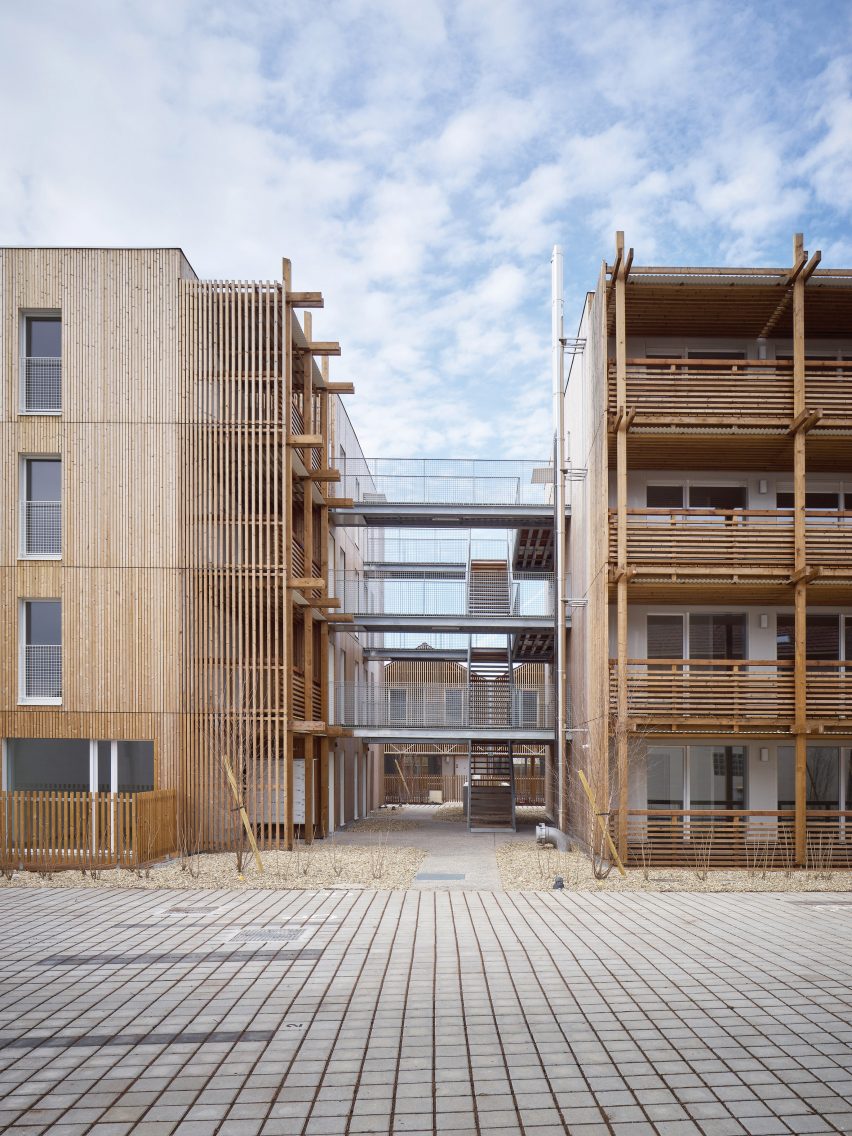 26 Social Housing by Odile and Guzy Architectes