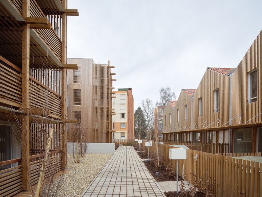 26 Social Housing by Odile and Guzy Architectes