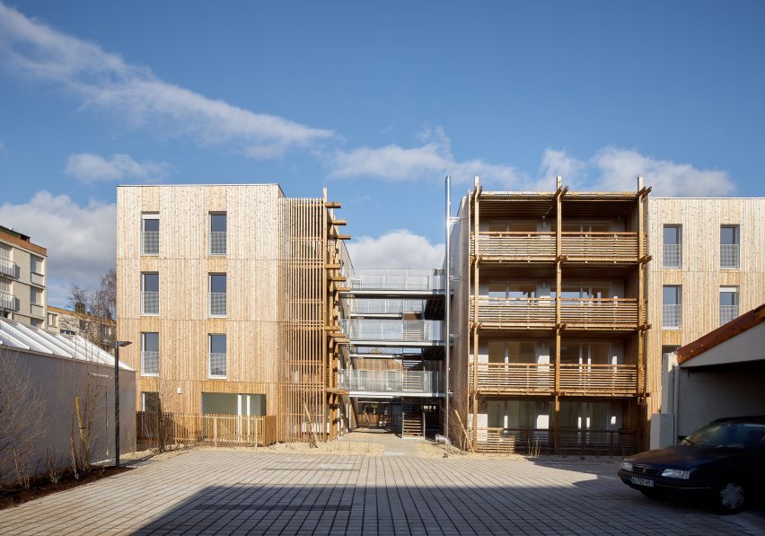 26 Social Housing by Odile and Guzy Architectes