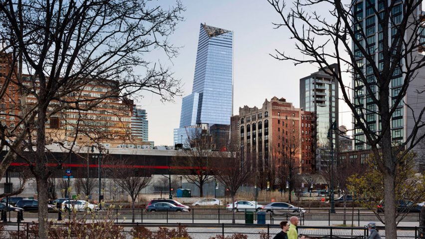 10 Hudson Yards skyscraper by Kohn Pedersen in New York, USA.