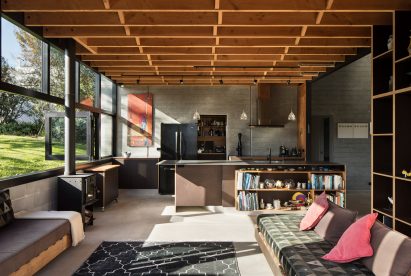 Anzac Bay House by Vaughn Mcquarrie