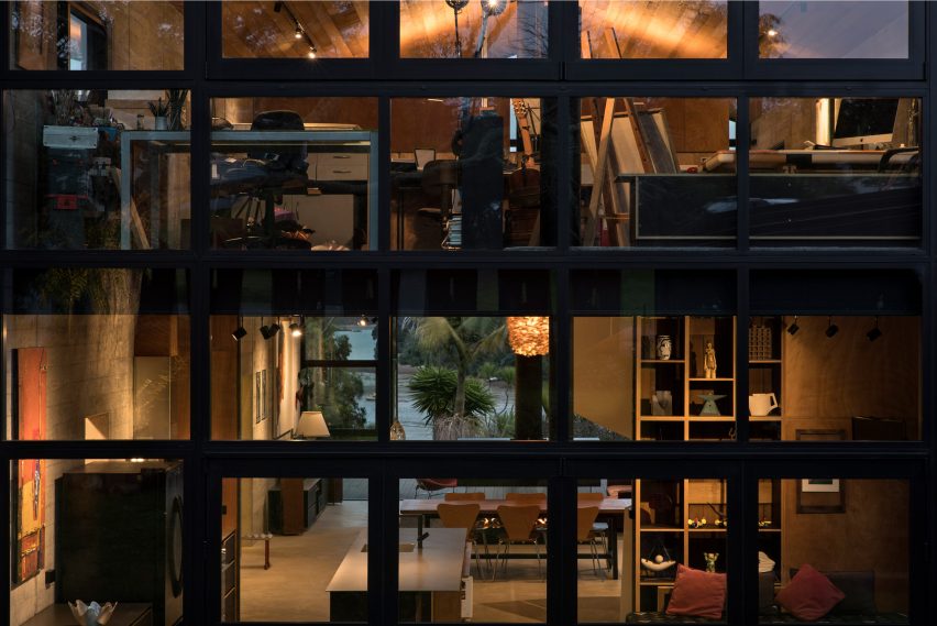 Anzac Bay House by Vaughn Mcquarrie