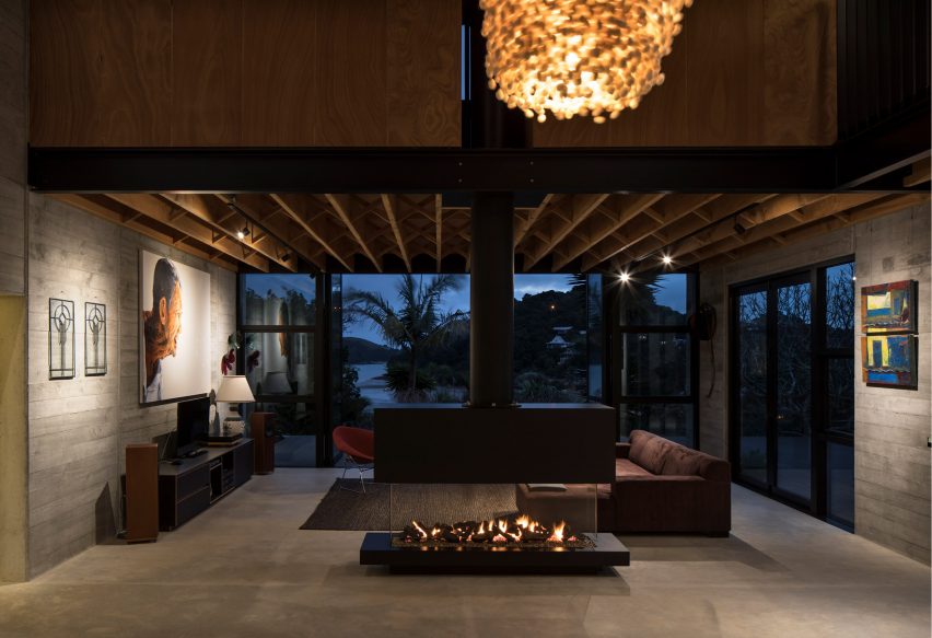 Anzac Bay House by Vaughn Mcquarrie