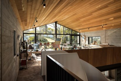 Anzac Bay House by Vaughn Mcquarrie