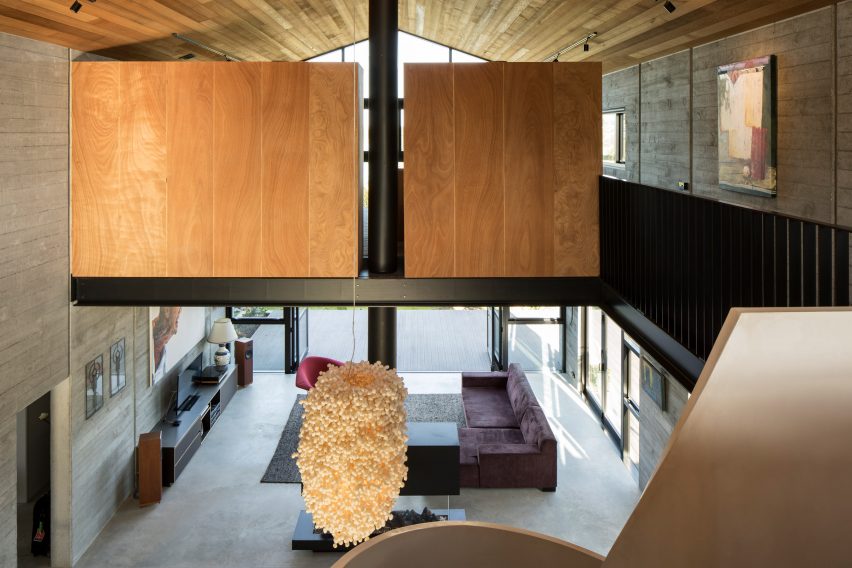 Anzac Bay House by Vaughn Mcquarrie