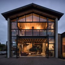 Anzac Bay House by Vaughn Mcquarrie